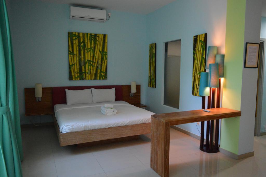Marinos Place Legian Exterior foto